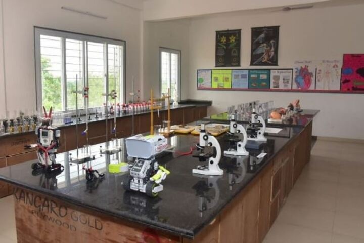 7869science-lab.jpg